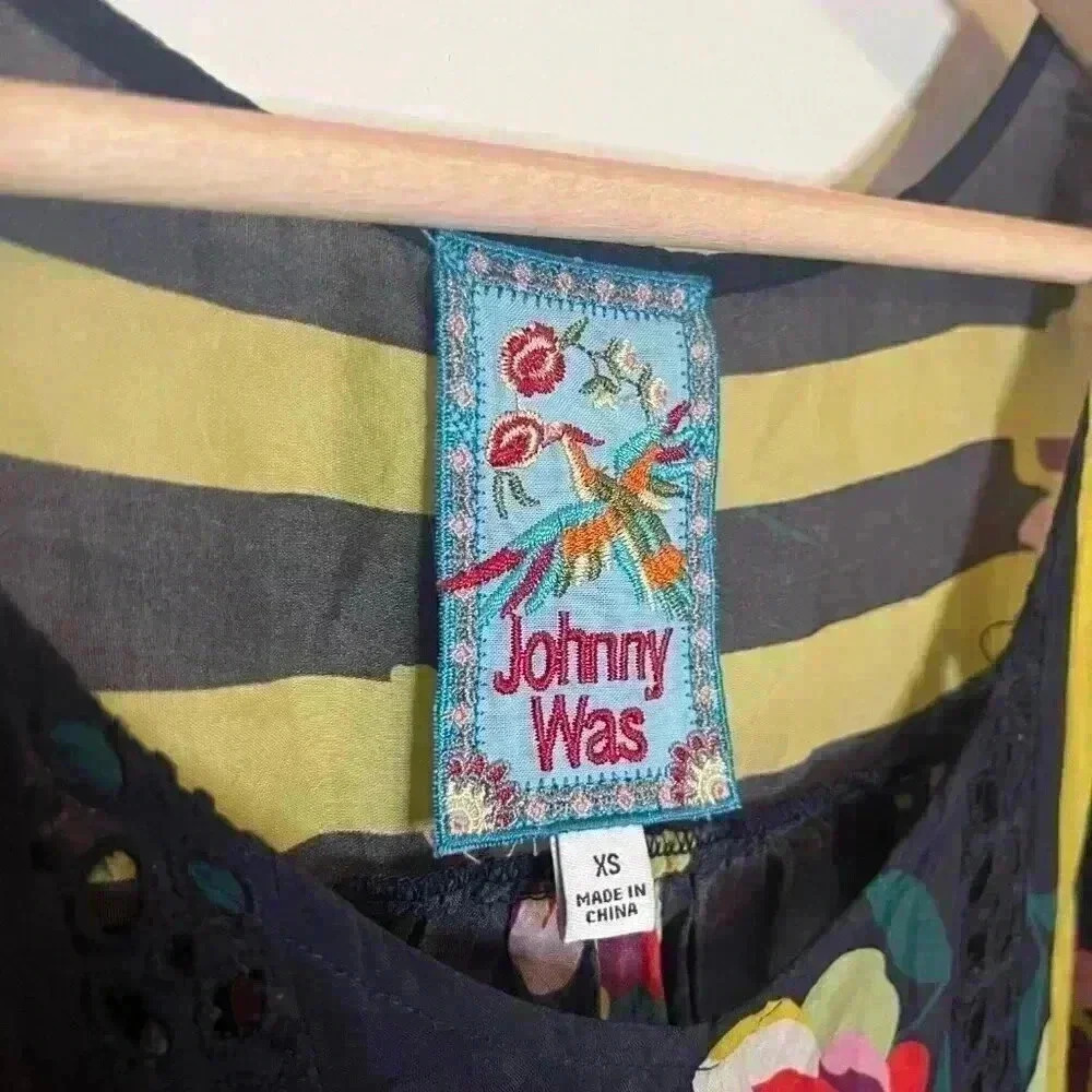 Johnny Was Floral Striped Sleeveless Blouse - Picture 3 of 6